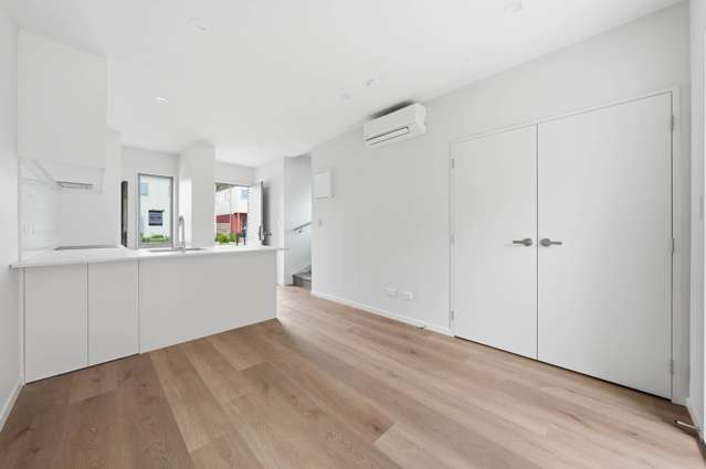 29 Te Ara Wai Mangere East_4