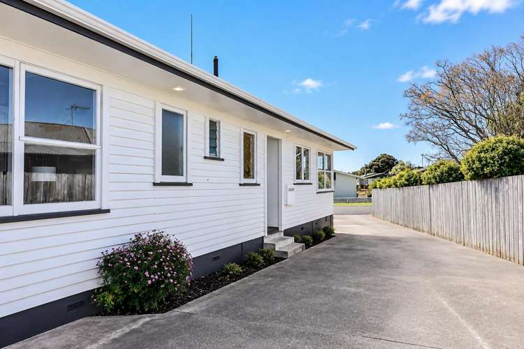 27 Joanna Place Deanwell_11