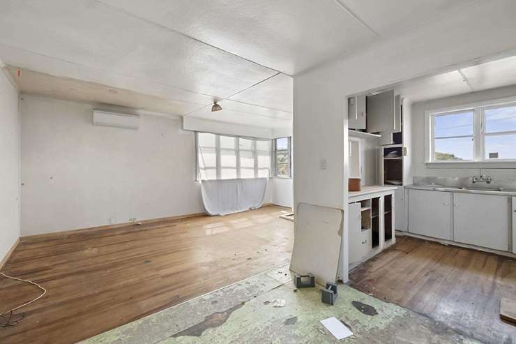 A three-bedroom do-up on Mould Street, in Waitara, could sell for as low as <img when it goes to auction next week. Photo / Supplied