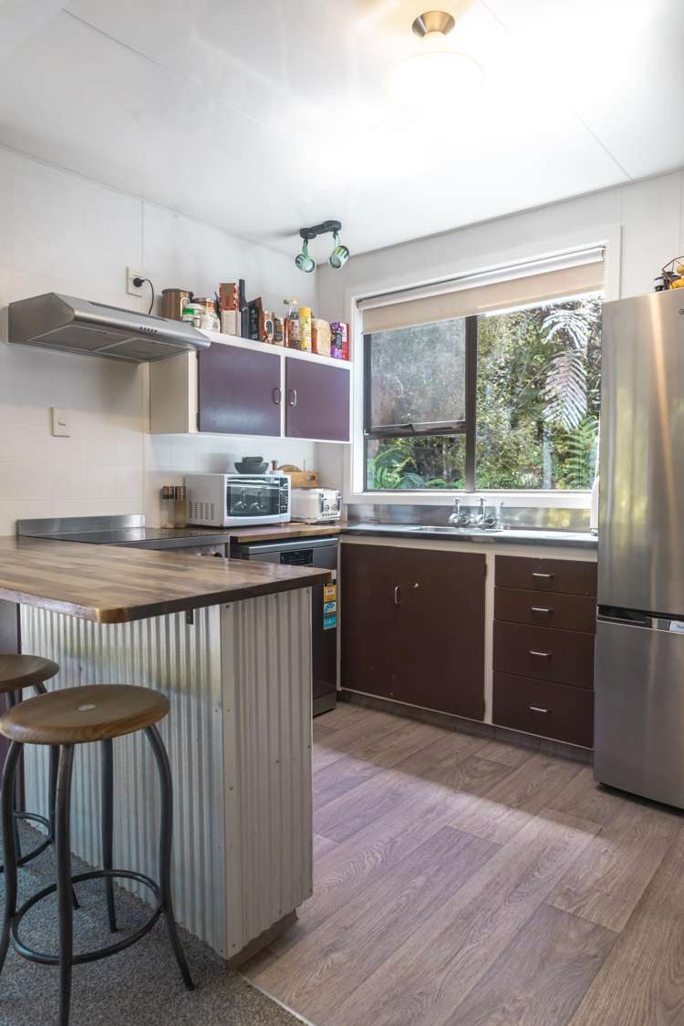 25 Scandinavian Street Hokitika_3