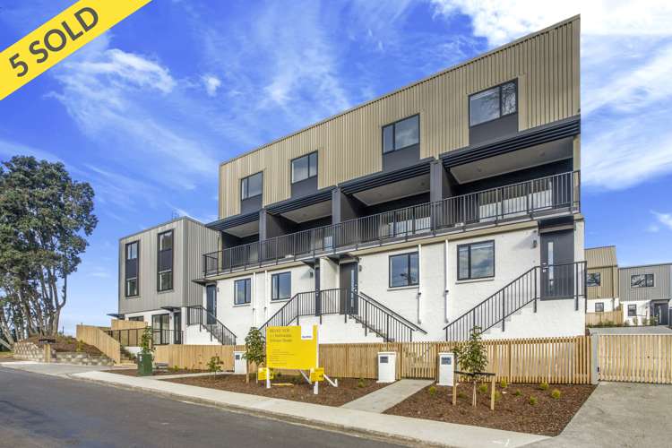 5/11 Ryburn Road Mount Wellington_21