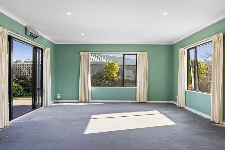 57 Kiddle Drive Hilltop_24