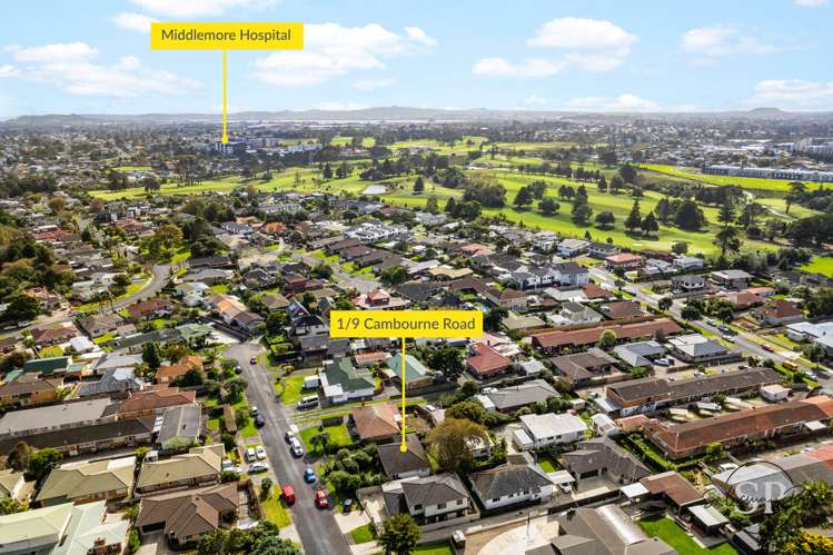 1/9 Cambourne Road Papatoetoe_15