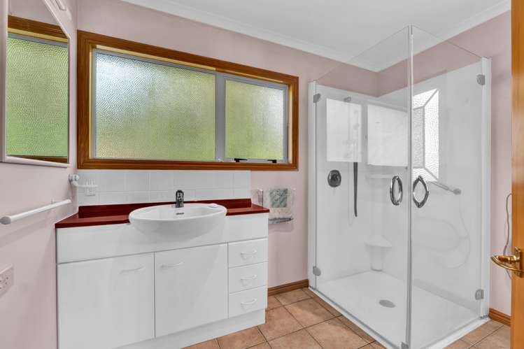 64 Waiwaka Terrace Strandon_22