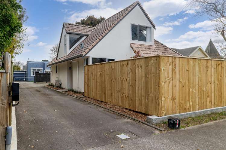 152 Russell Street Palmerston North Central_27