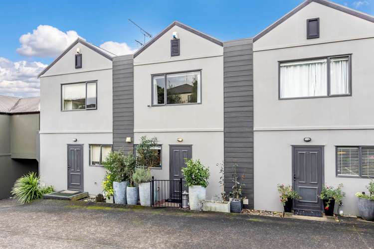 7/44 Fields Parade Oteha_13