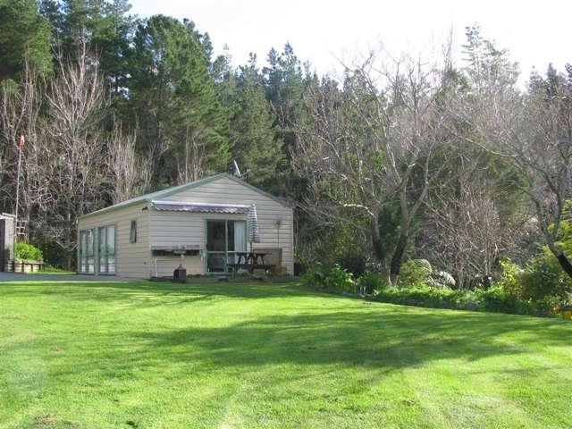 54 Herbert Drive Whangamata_1