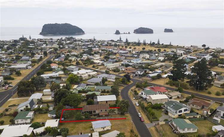 205 Weka Street Whangamata_0