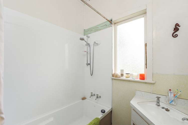 16 Heretaunga Avenue Onehunga_13