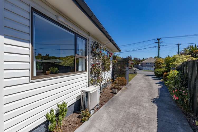 4 Barclay Place Burwood_21