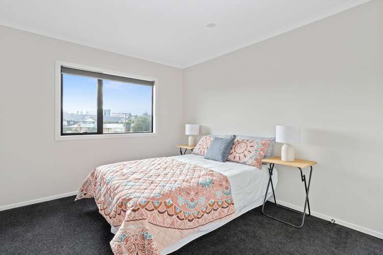 2/52 Carrington Avenue Hillcrest_9