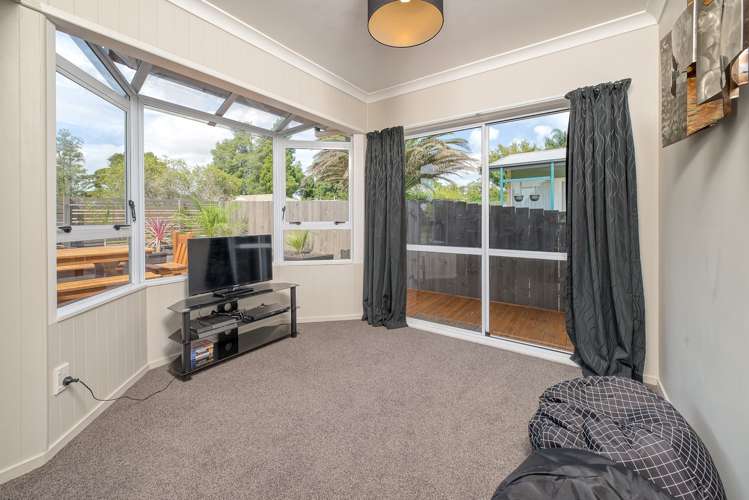 49 Lawrence Crescent Hillpark_6