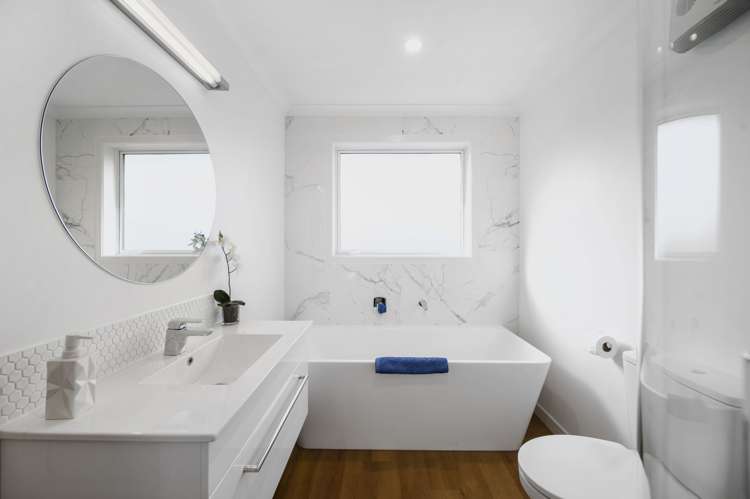 42 Pukeko Way Kinloch_16