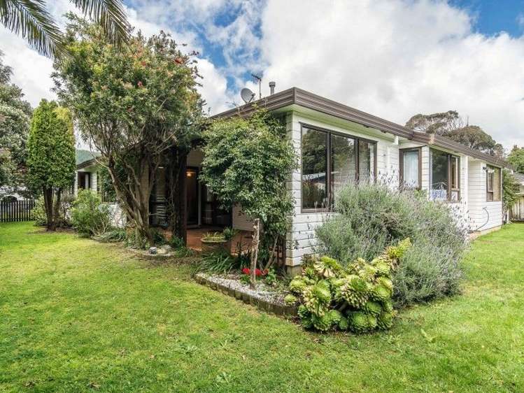 18 Atarau Grove Paraparaumu_15