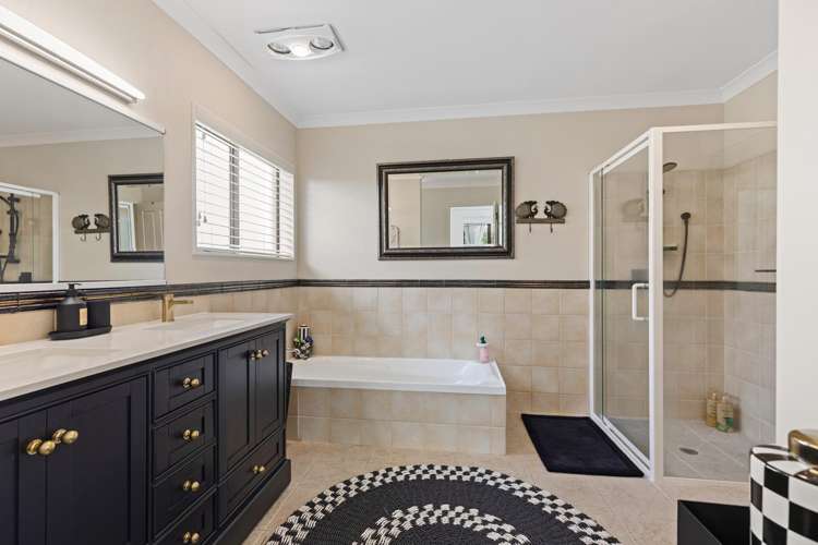 30 Mauritius Key Papamoa_9