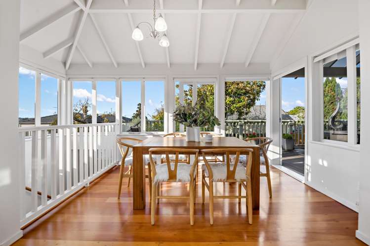 10 Ely Avenue_5