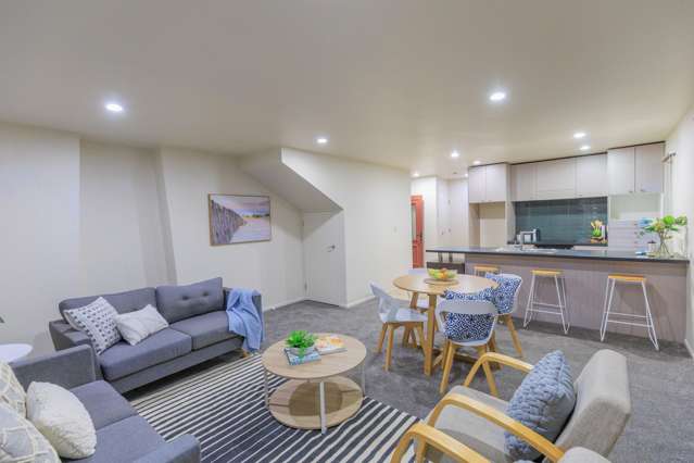 10 Erlestoke Crescent Churton Park_1