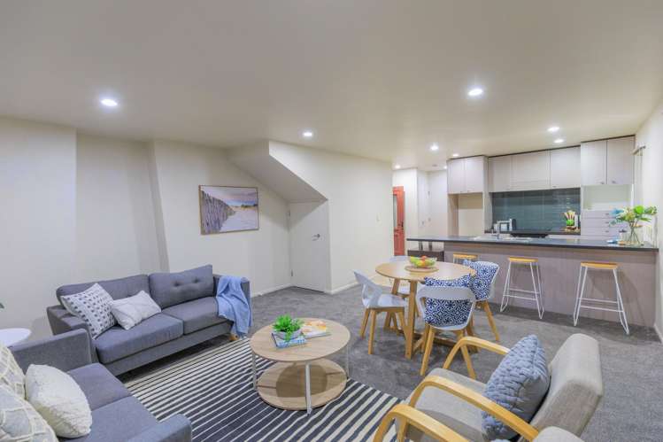 10 Erlestoke Crescent_1