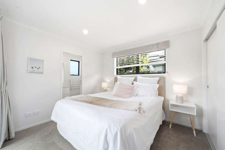 16 Farmland Road Papakura_5