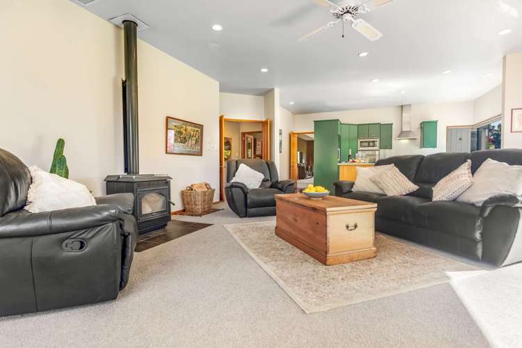 37 Burwood Road Tikitere_9