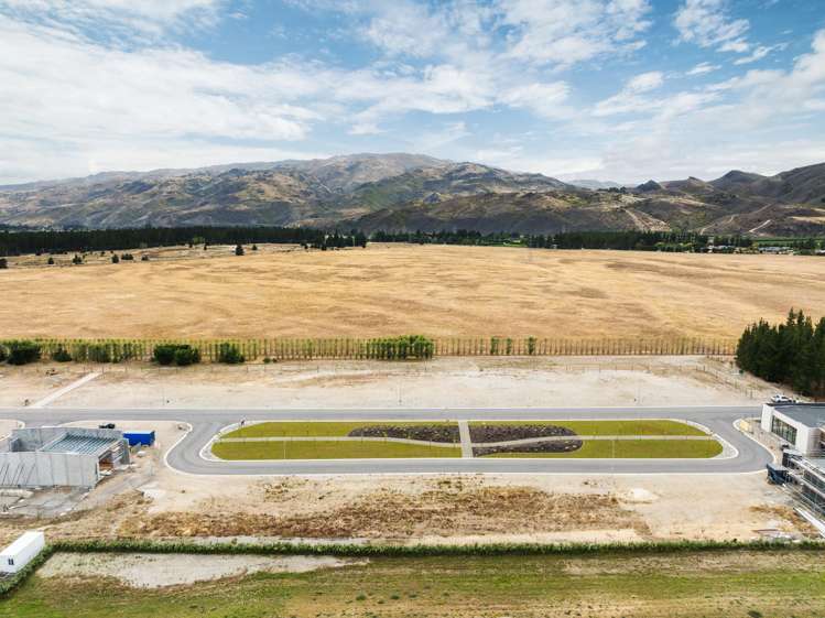 6 Highlands Avenue Cromwell_1