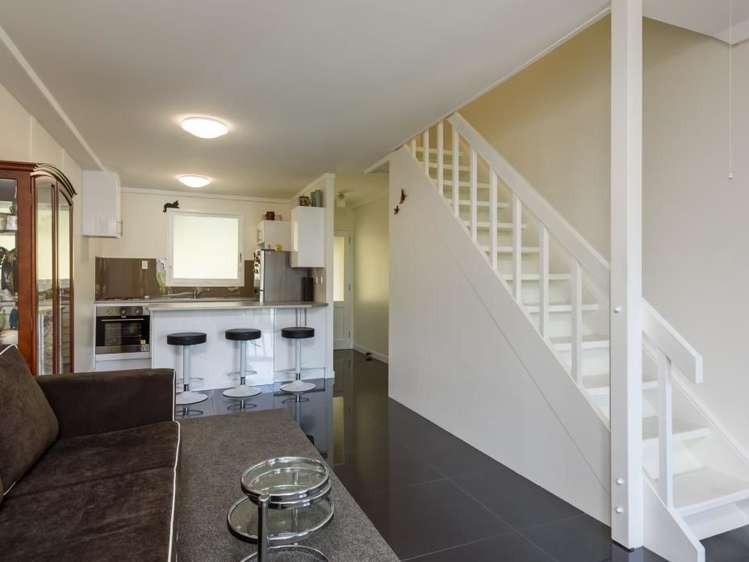 13/46 Hiropi Street Newtown_3