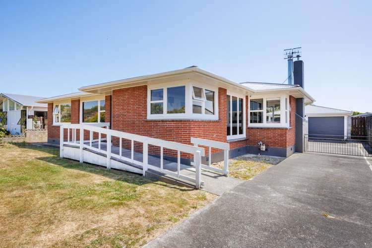 26 Fairview Avenue Feilding_13