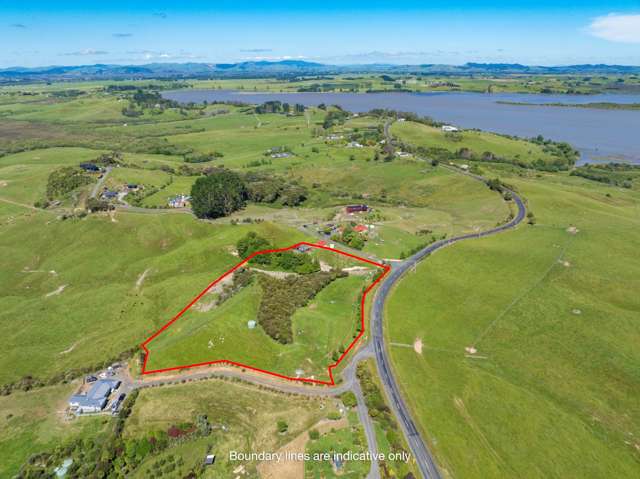 BLANK CANVAS - 1.58HA WITH LAKE VIEWS