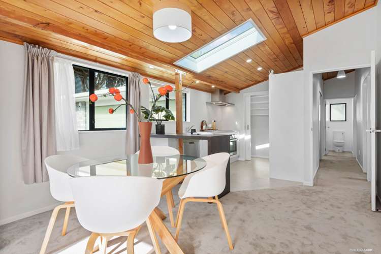 87a Rosier Road Glen Eden_9