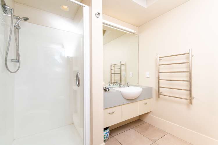 47 Cumberland Rise Taradale_13