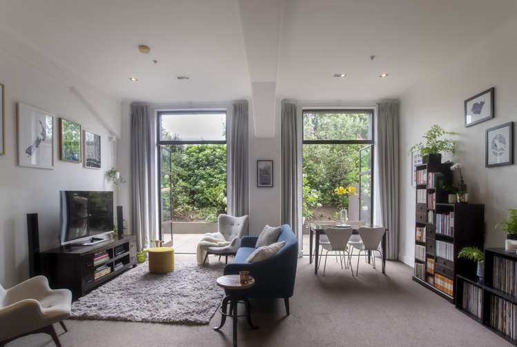 2/254 Willis Street Te Aro_4