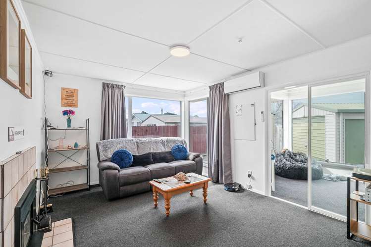 3 Portsmouth Street Aranui_4