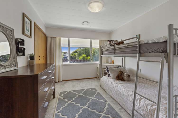 67 Queens Road Waikanae Beach_11