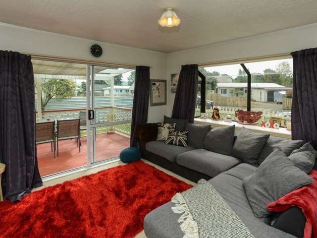 63 Bibby Street Waipawa_3