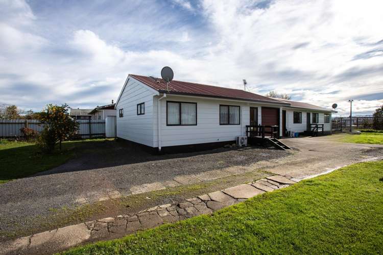 19A and B Menzies Place_0
