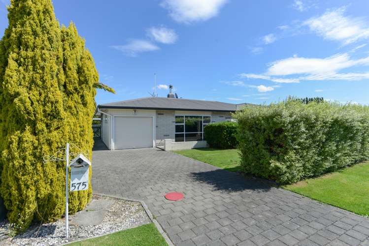 575 Lowe Street Camberley_15