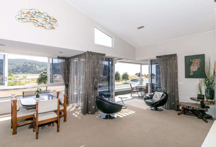 107 Hunt Road Whangamata_10