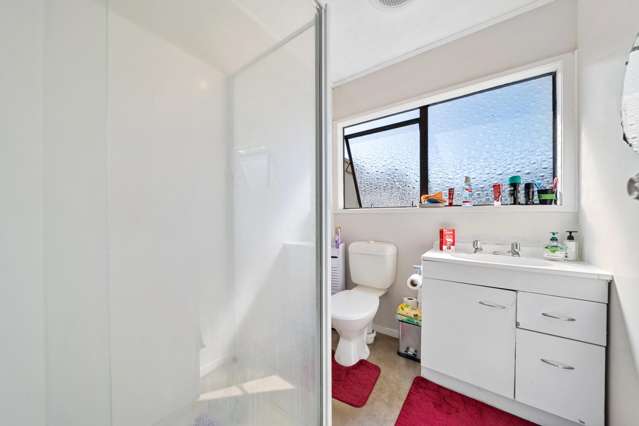 9 Blackgate Place Manurewa_4