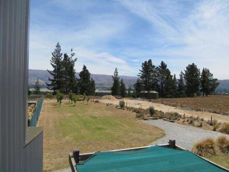 94 Hillview Road Alexandra_12