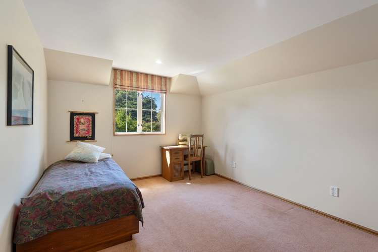 142 River Road Lincoln_13