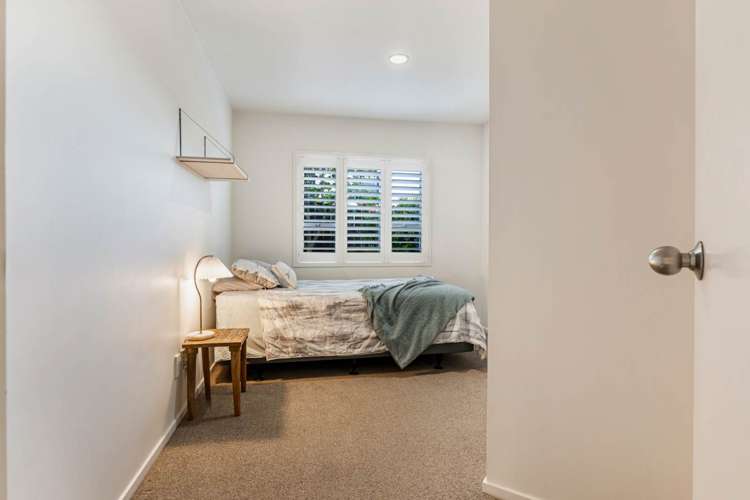 182b Whangaparaoa Road Red Beach_22