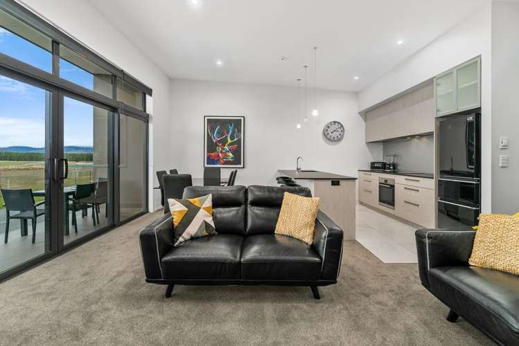 16 Monaco Drive Cromwell_5