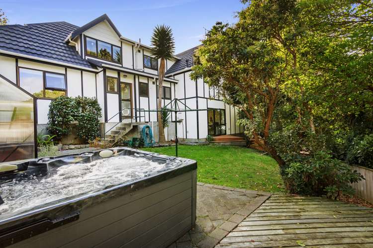 6 Duval Grove Tawa_22