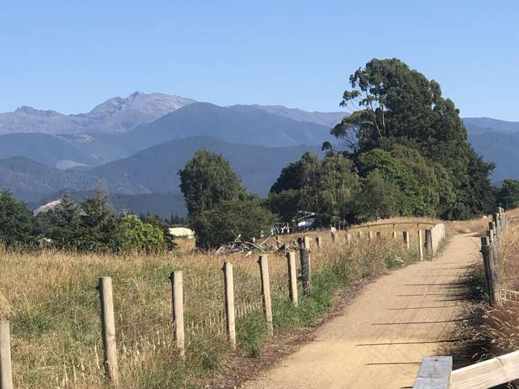 84 Main Road Tapawera_50