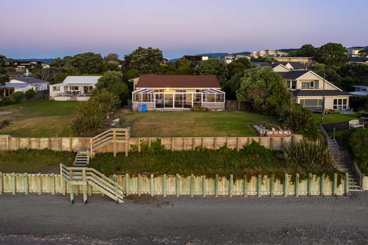 24 Newry Road Raumati Beach_17