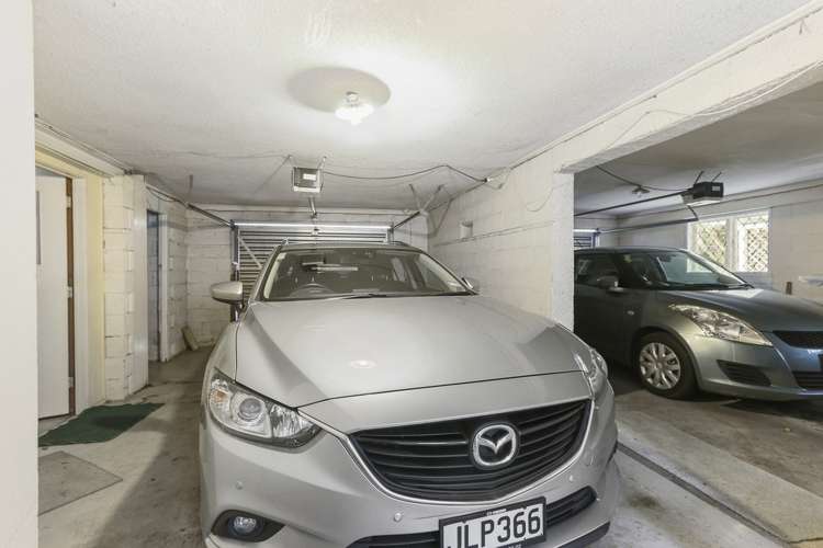 84a Landscape Road Mount Eden_21