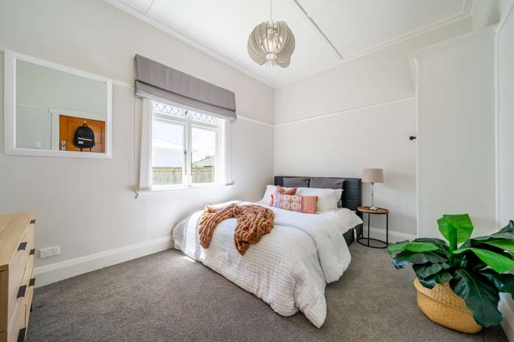 42 Tennyson Street Petone_20