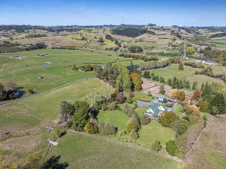 636 Kahikatea Flat Road Waitoki_13