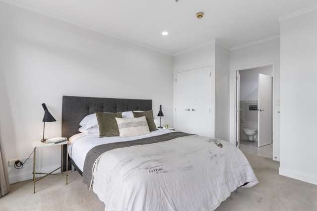 D/36 James Cook Crescent Remuera_4