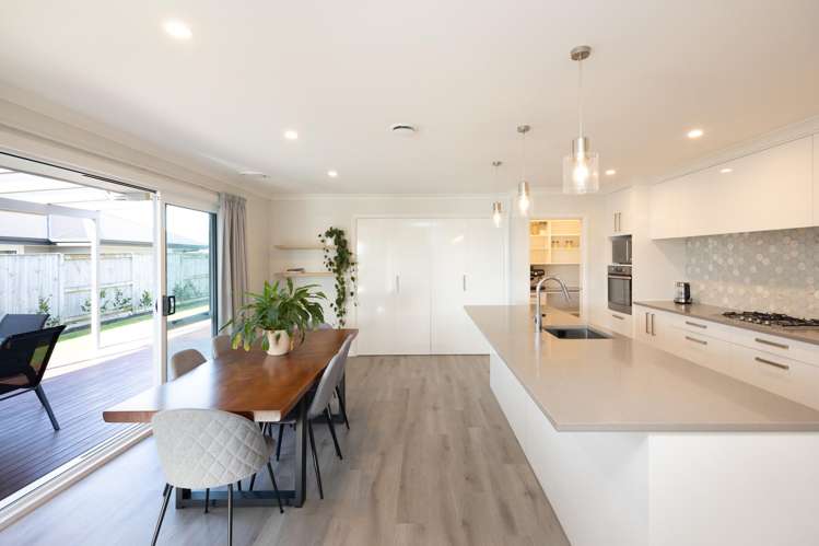 6 Atlantic Drive Fitzherbert_8